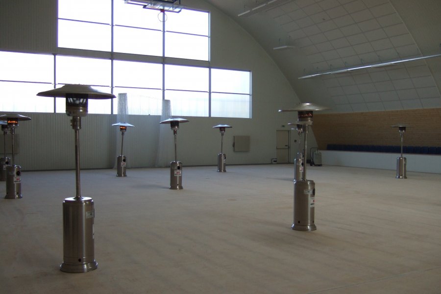 vysoušení podlahy sportovní haly, PatioHeater